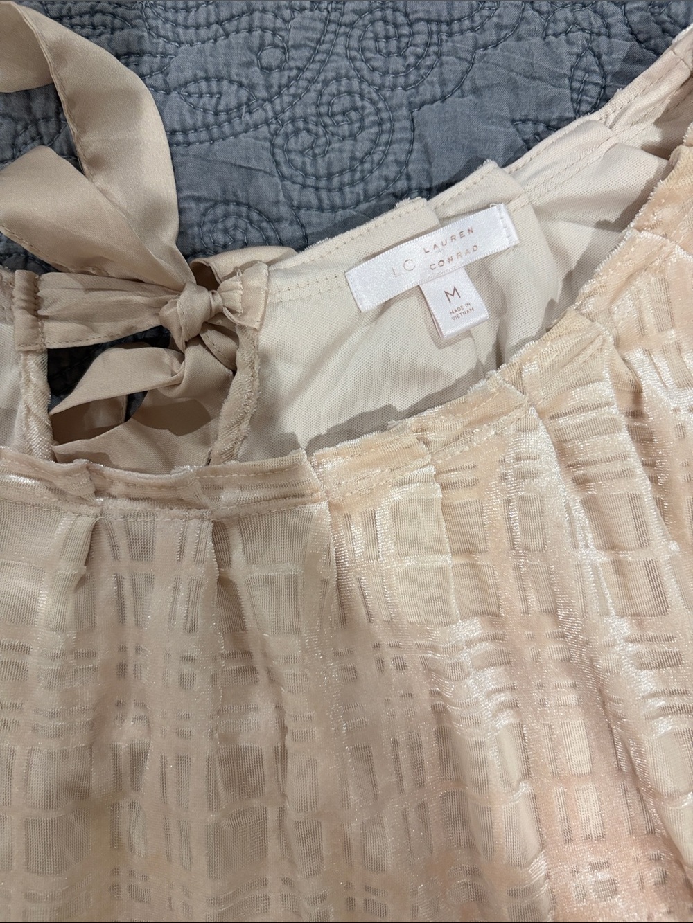 LC Lauren Conrad Cream Textured velvet blouse- Size M